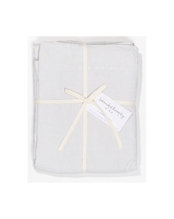 HOUSSE DE COUETTE NOLITA EN LIN PLUME A BOUTONS BED AND PHYLOSOPHY HOUSSE DE COUETTE NOLITA EN LIN PLUME A BOUTONS BED AND PHYLOSOPHY