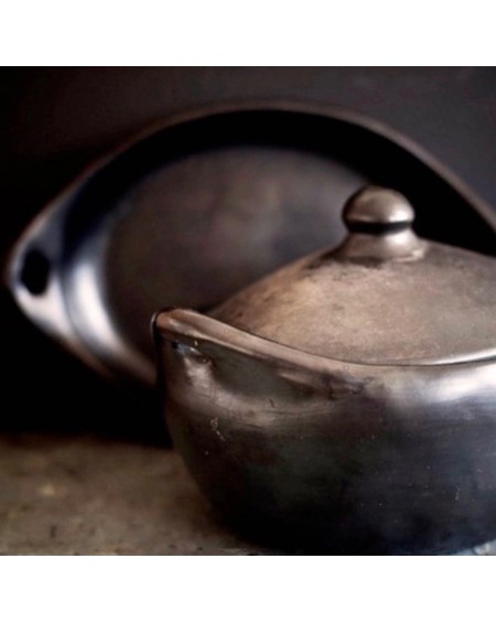 CASSEROLE CHAMBA RONDE AVEC COUVERCLE INDIGENA CASSEROLE CHAMBA RONDE AVEC COUVERCLE INDIGENA