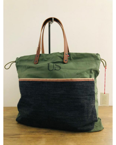 SAC ARTISTE ST TROPEZ ART BAG by Youri I clod AEP SURPLUS SAC ARTISTE ST TROPEZ ART BAG by Youri I clod AEP SURPLUS