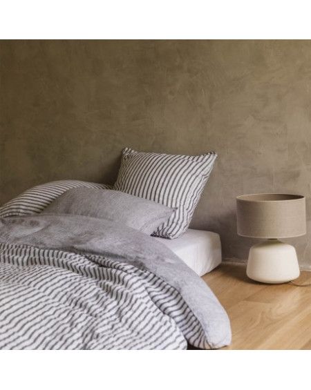 HOUSSE DE COUETTE EN LIN LAVÉ RAYÉ 220X240 BLACK/ MILK GABRIELLE PARIS HOUSSE DE COUETTE EN LIN LAVÉ RAYÉ 220X240 BLACK/ MILK GABRIELLE PARIS